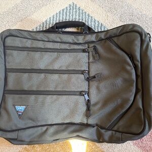 Tom Bihn TriStar Travel Bag